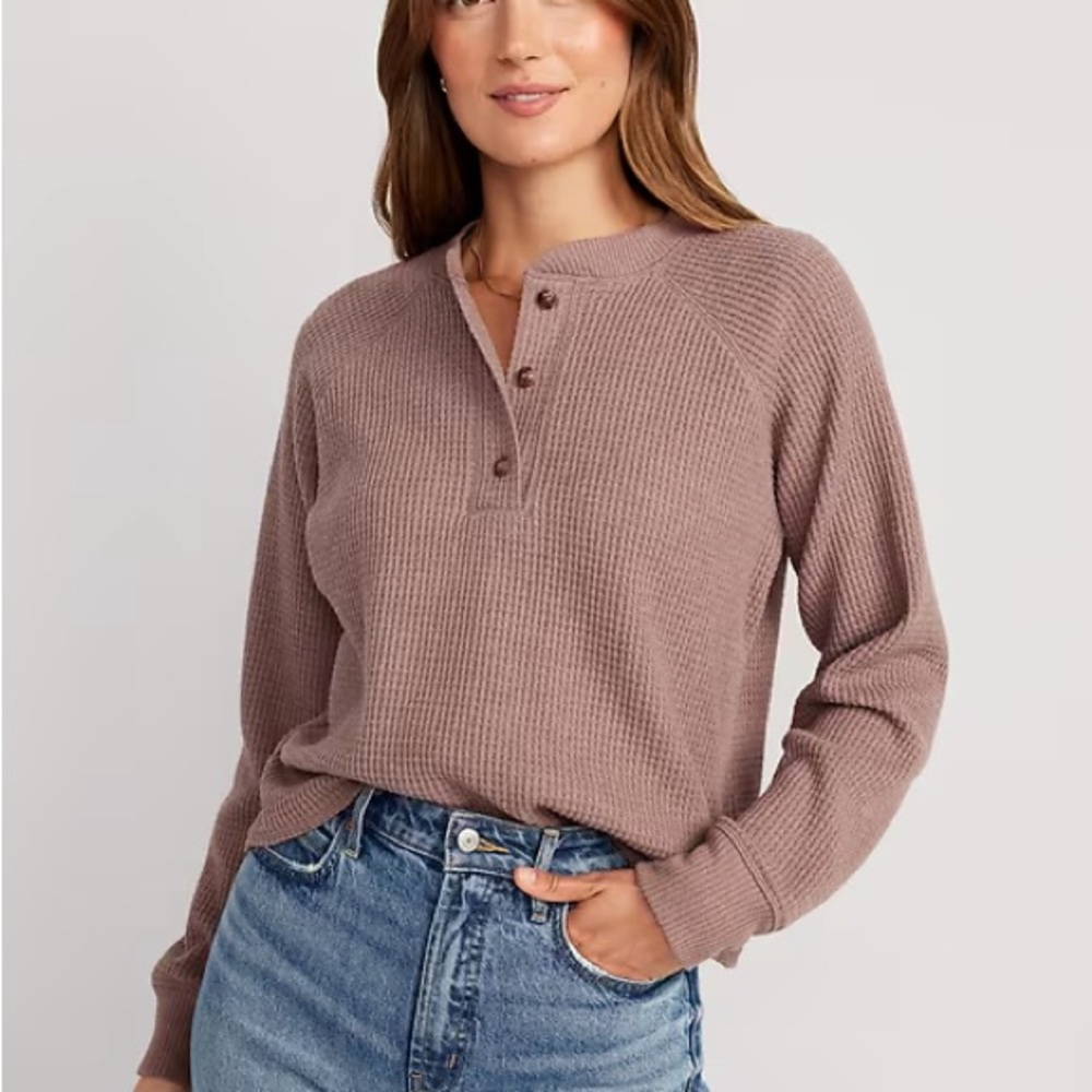 Women's Old Navy Plush Waffle-Knit Henley Top Mushroom/Mauve L Tall